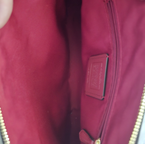 Coach purse - Picture 1 of 5